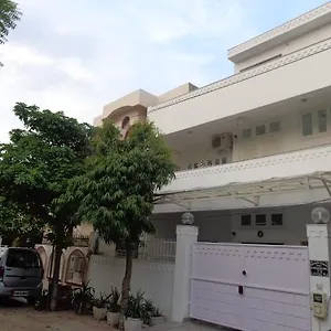 Bed & Breakfast Sri Radha Krishna Kunj, Agra (Uttar Pradesh)